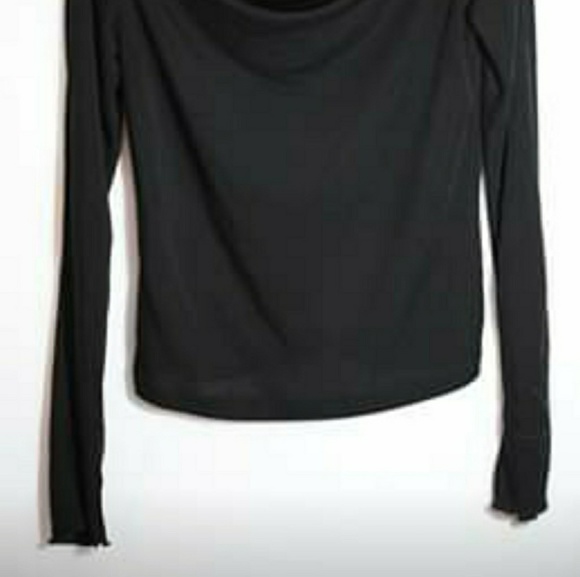 Top - Picture 2 of 3